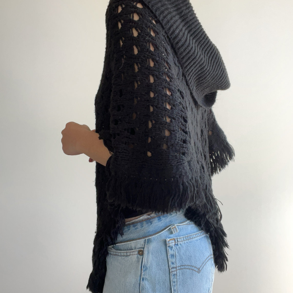 PONCHO WITH FRINGE