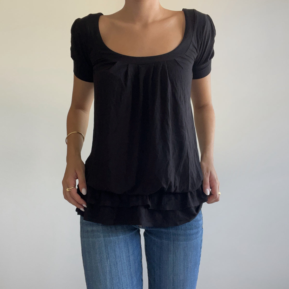 BLACK RUFFLE MINI DRESS