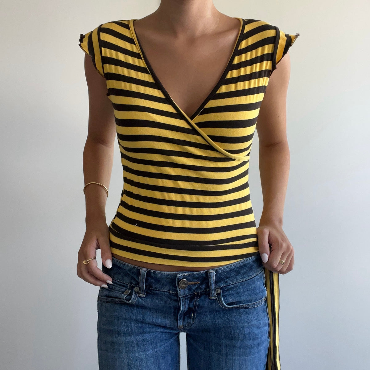 YELLOW STRIPED WRAP TANK