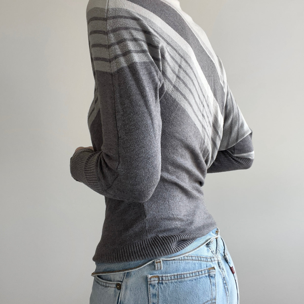 GREY STRIPE JUMPER