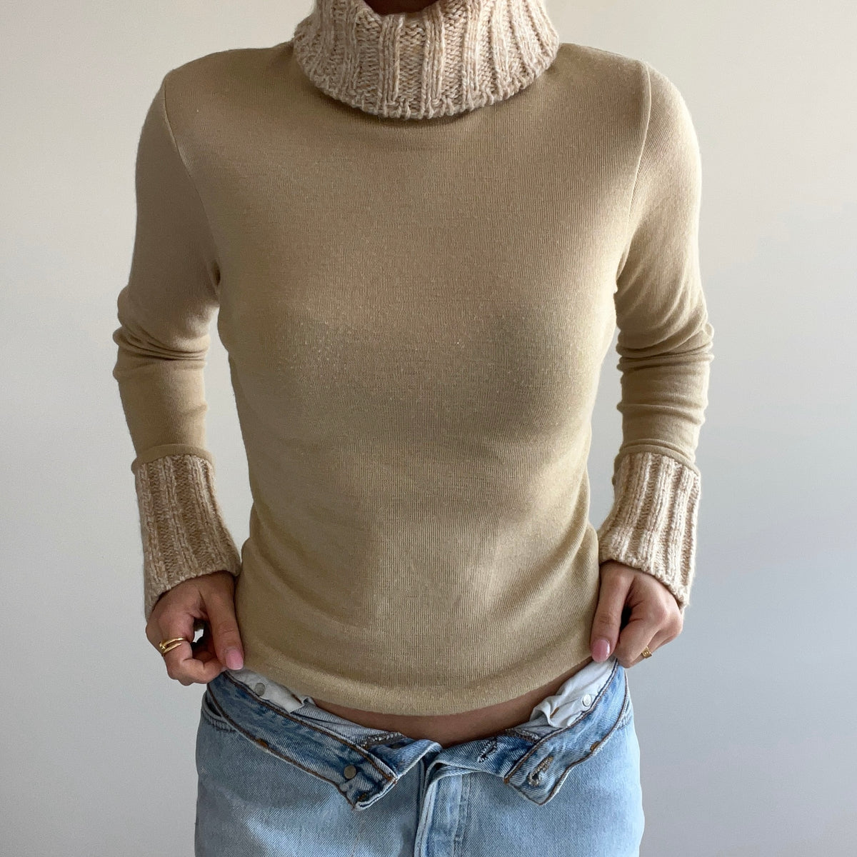 BEIGE ROLL NECK JUMPER