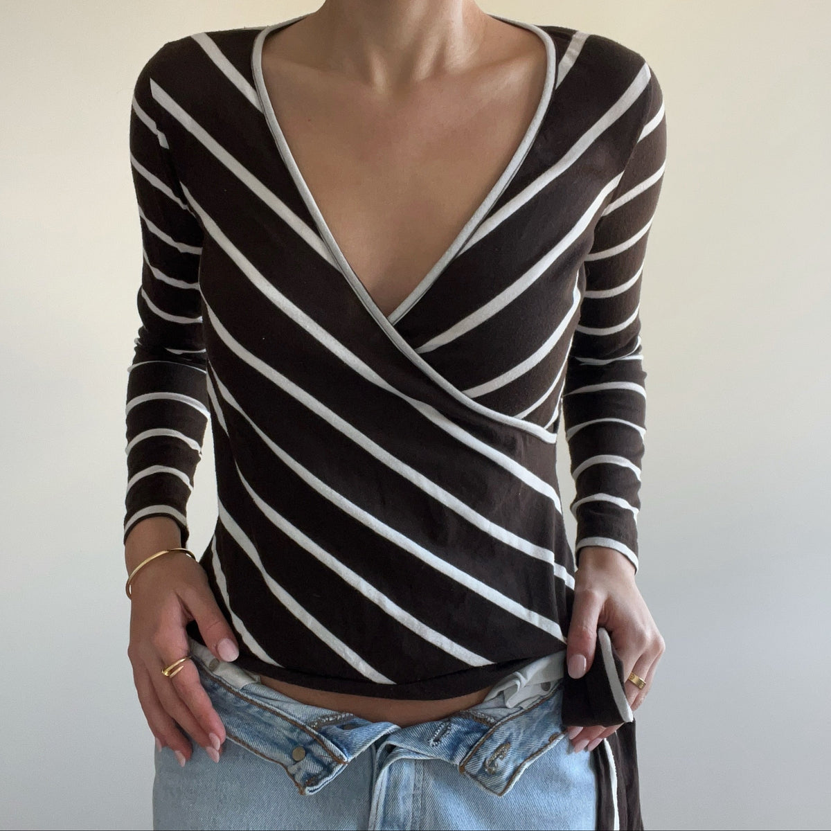 BROWN WRAP TOP