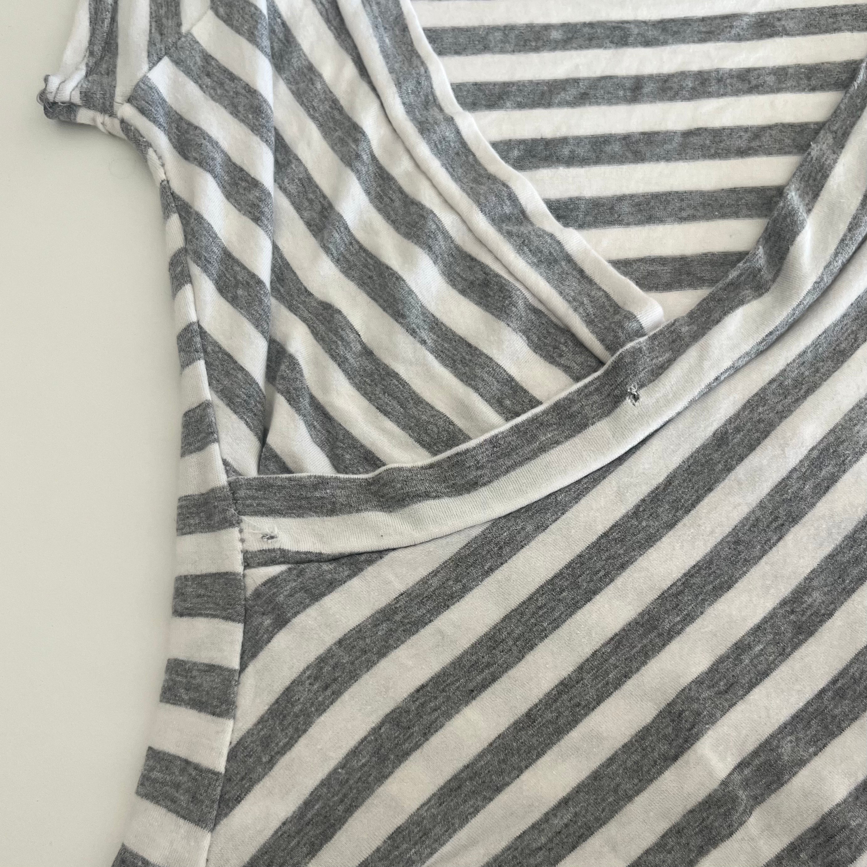 GREY STRIPED WRAP TOP