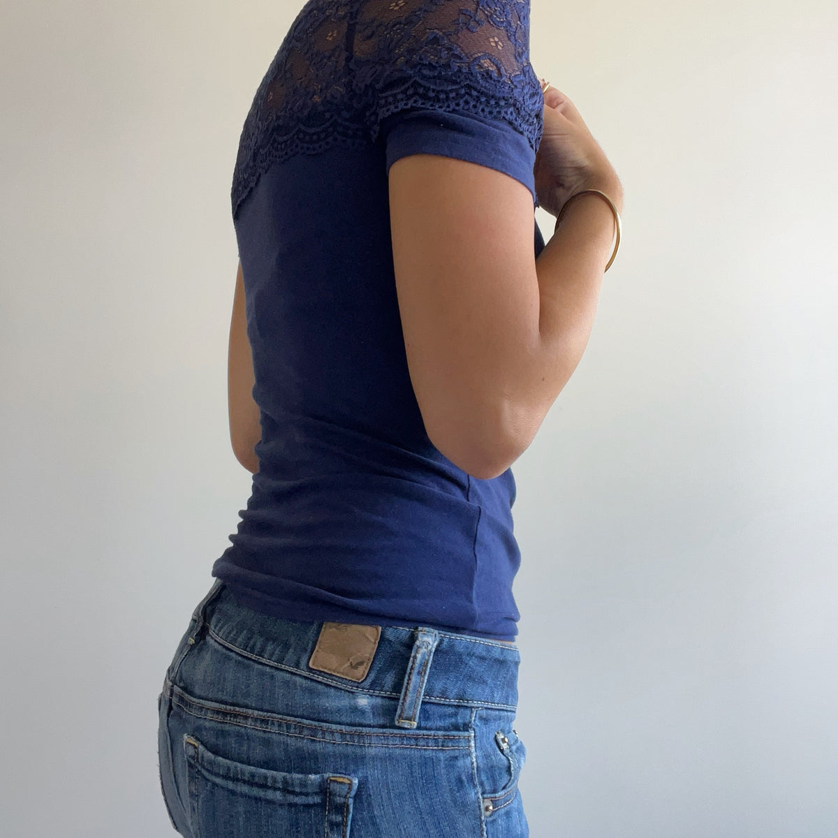 BLUE LACE TOP