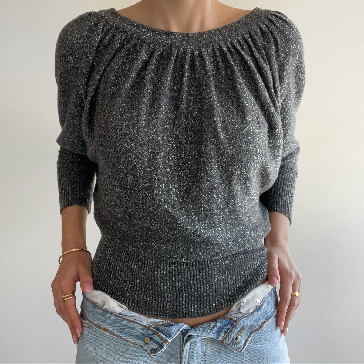 GREY DRAPED KNIT TOP