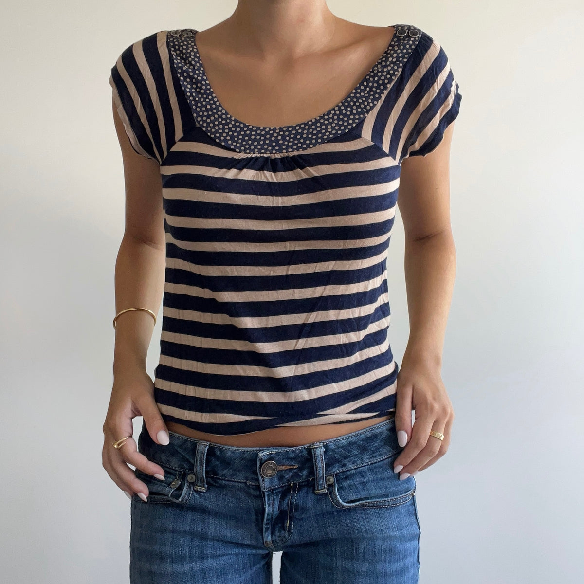 BROWN & NAVY TSHIRT