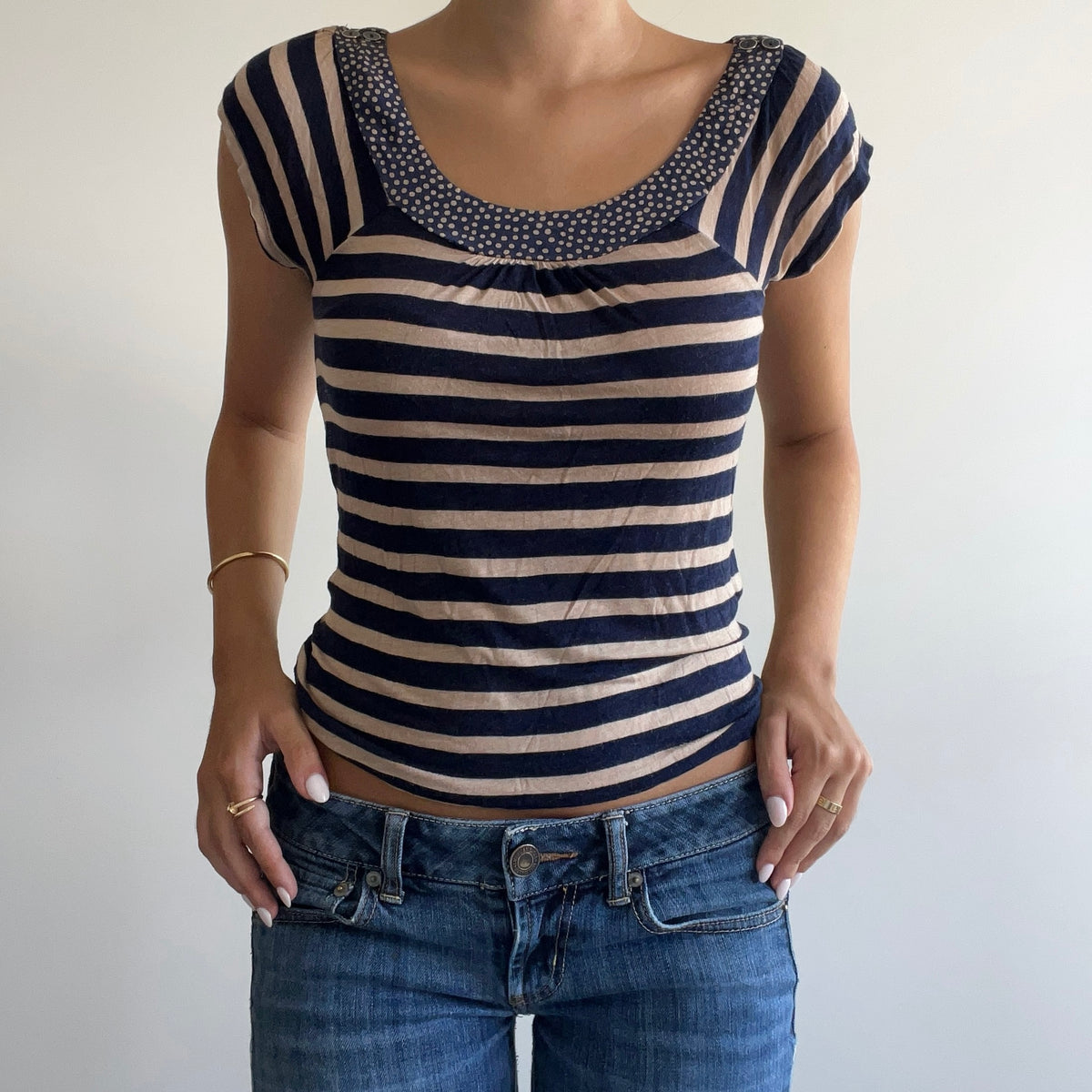 BROWN & NAVY TSHIRT