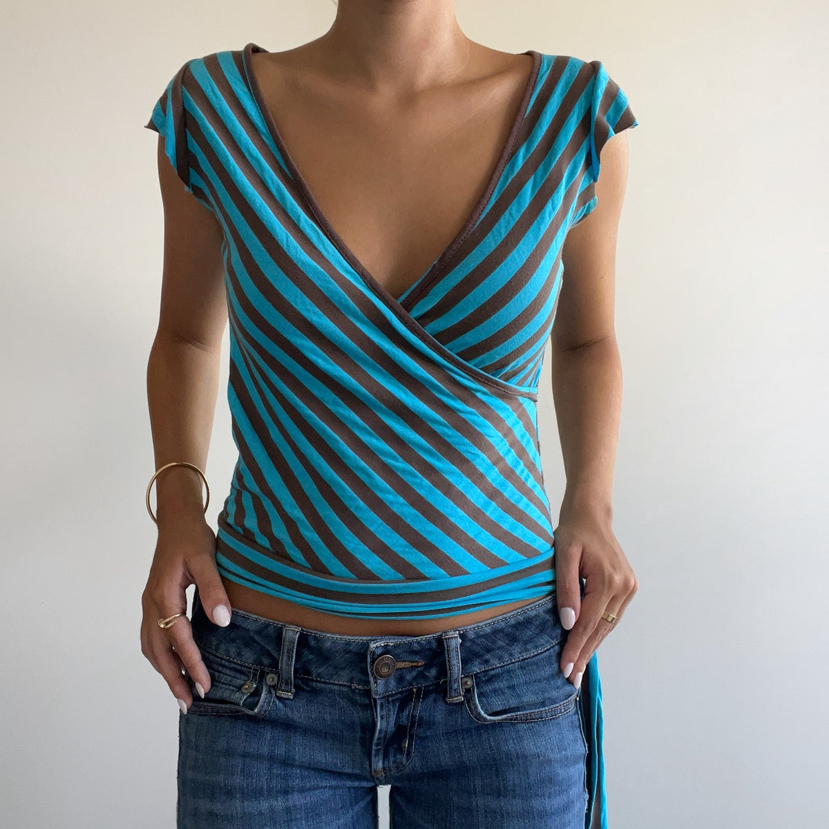 TURQUOISE WRAP TOP