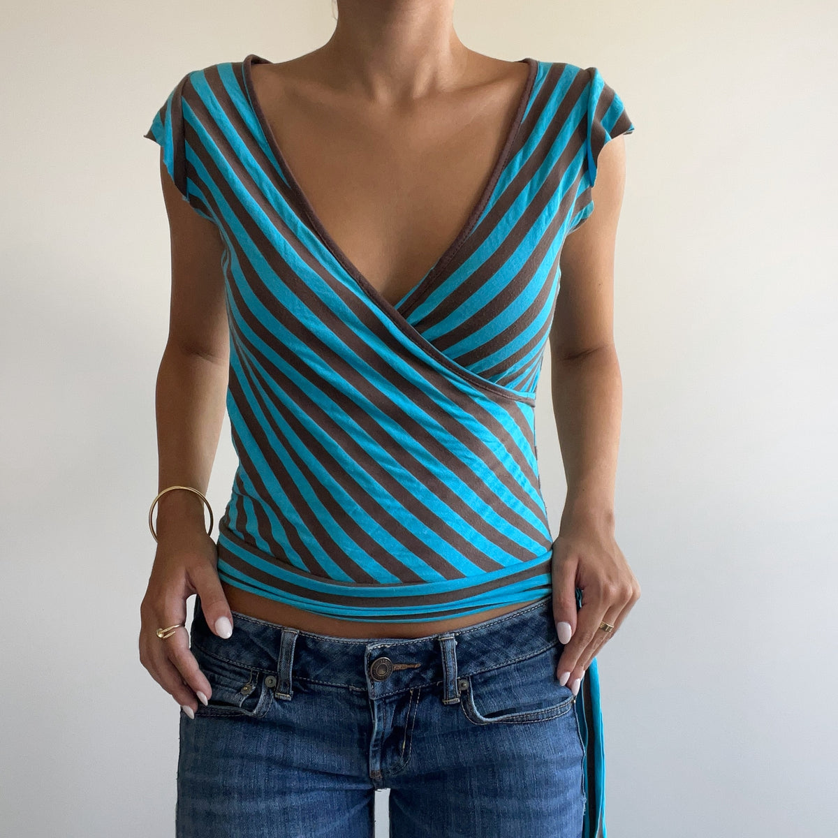 TURQUOISE WRAP TOP