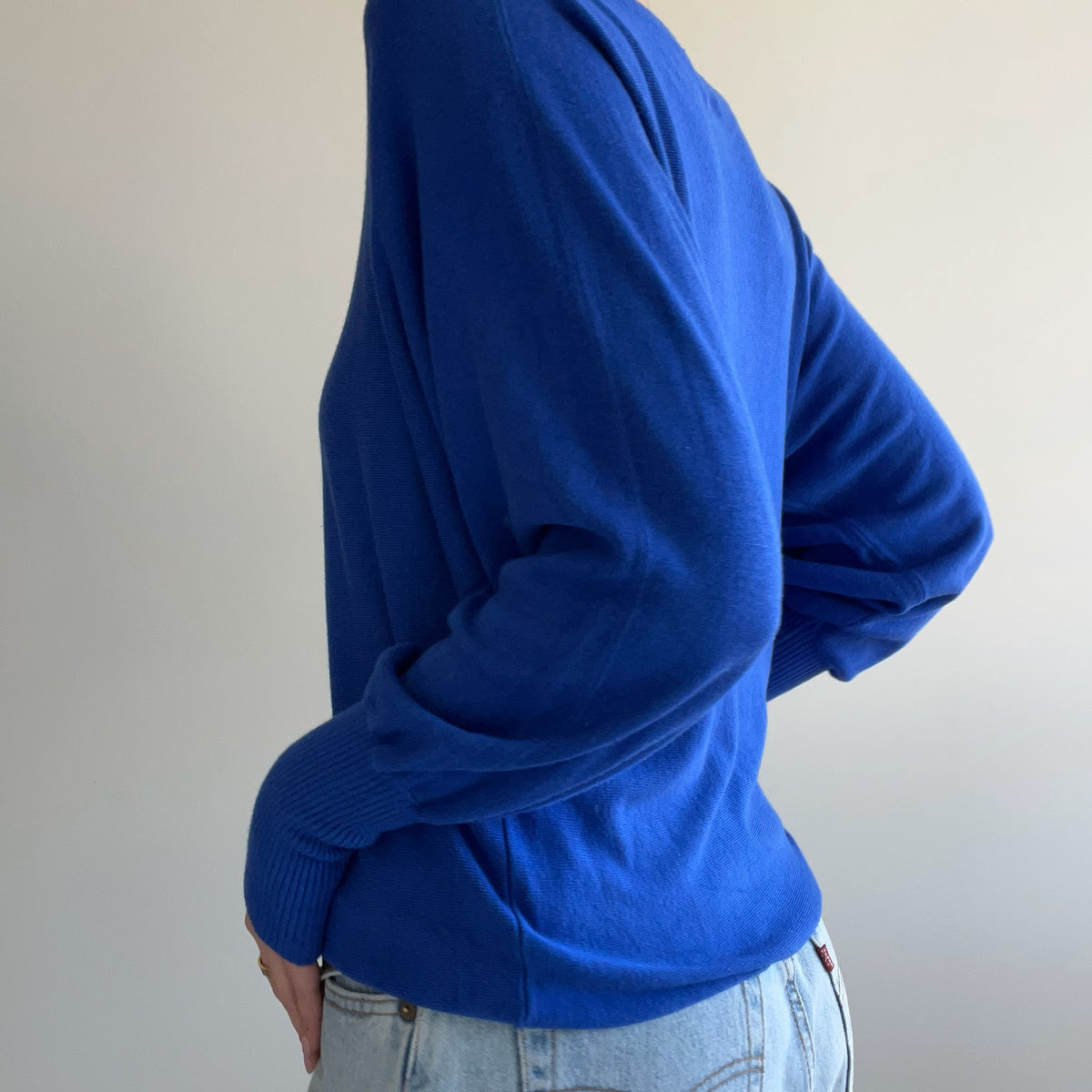 BLUE BATWING TOP