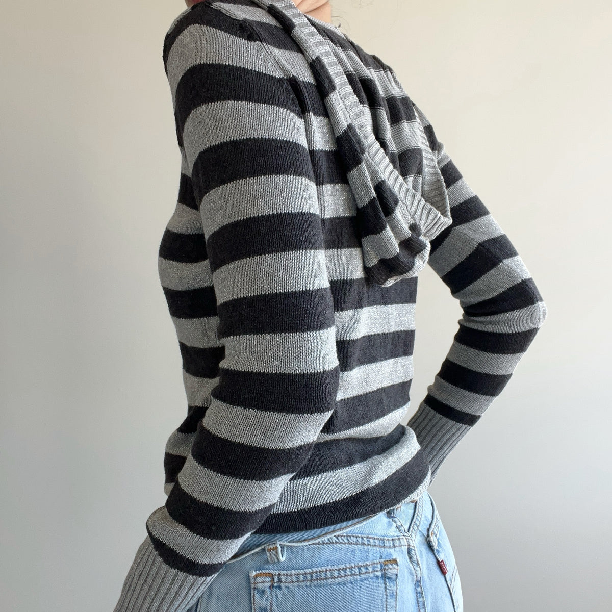 GREY STRIPED HOODIE