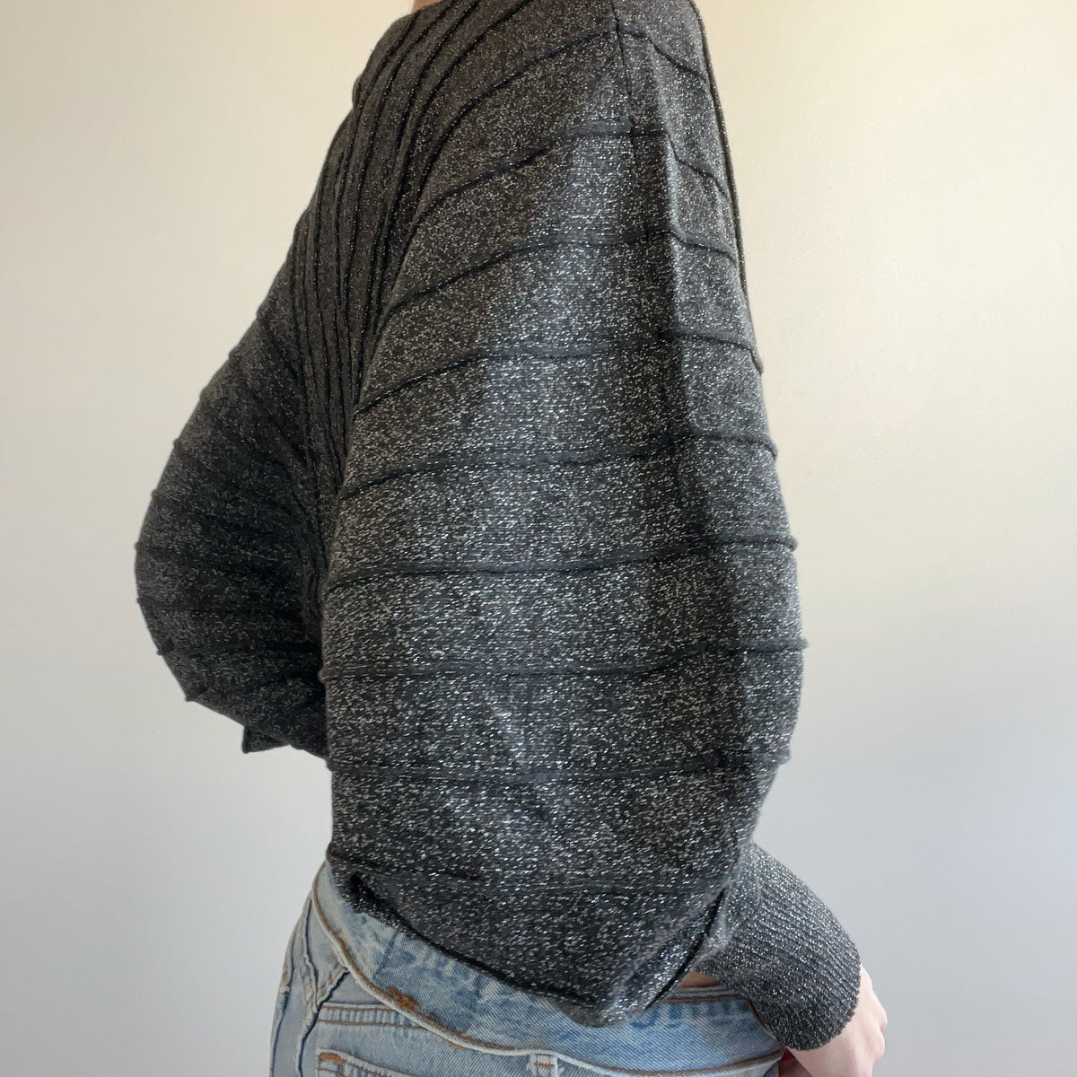 METALIC BATWING TOP