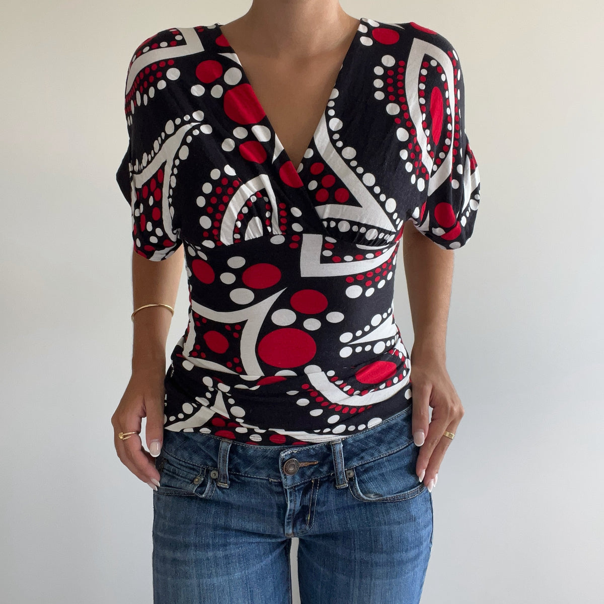 ABSTRACT BATWING TOP