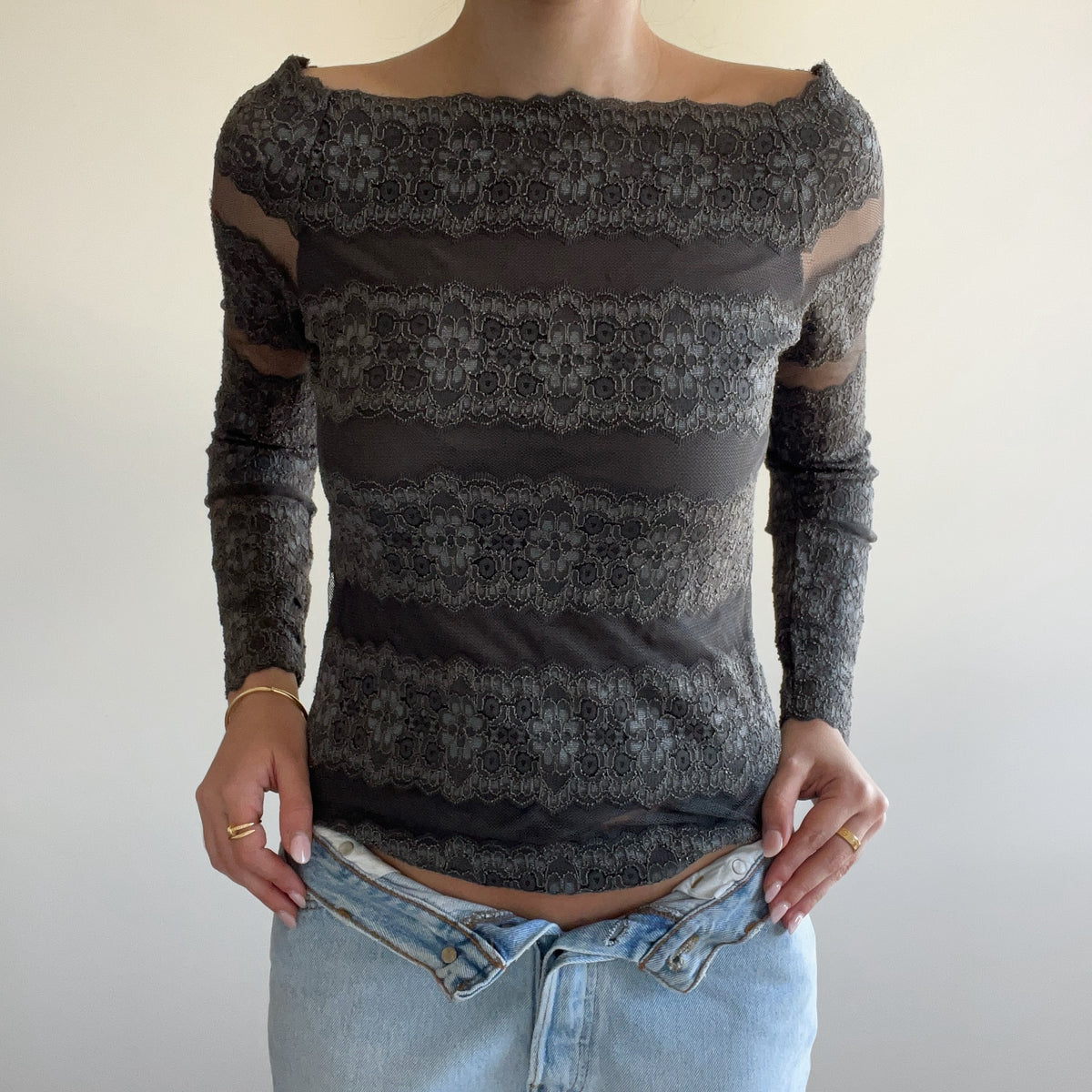 GREY LONG SLEEVE