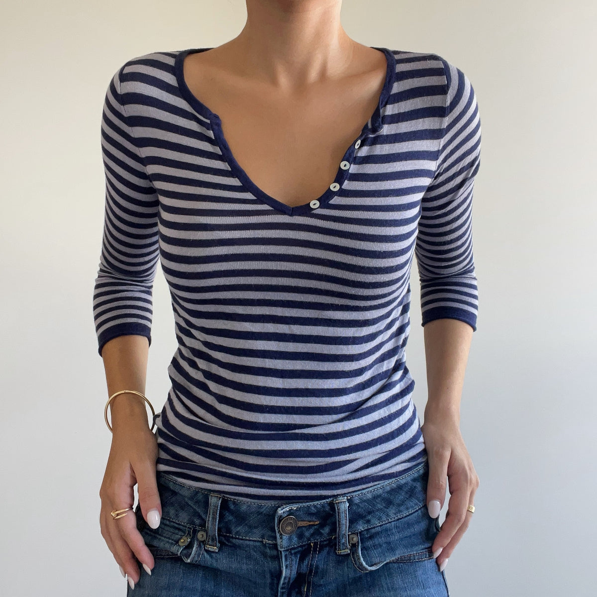 BLUE STRIPED 3/4 SLEEVE