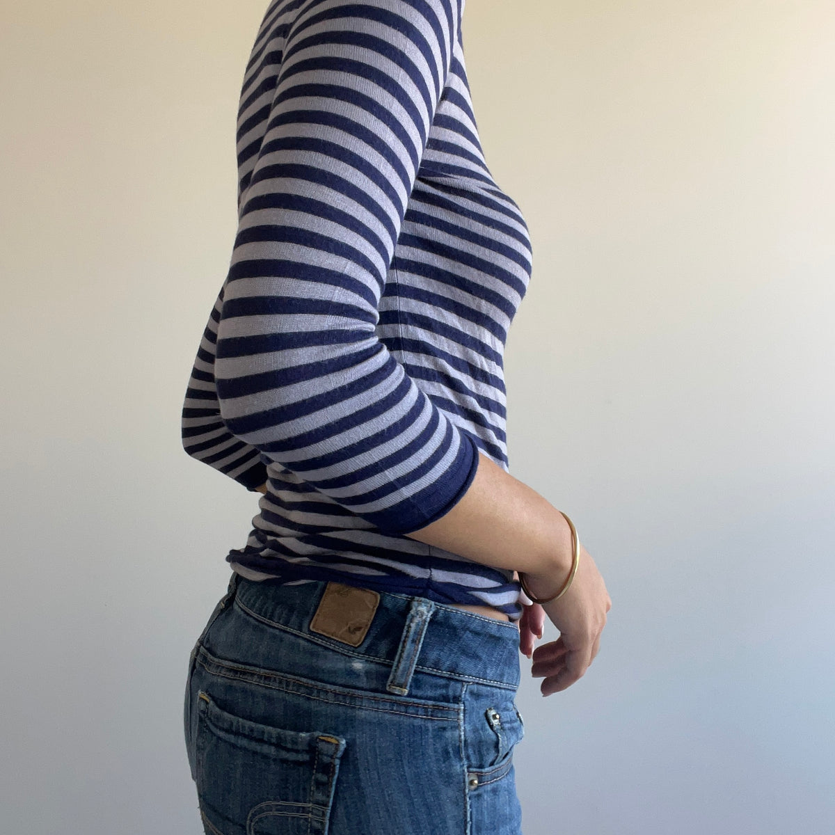 BLUE STRIPED 3/4 SLEEVE