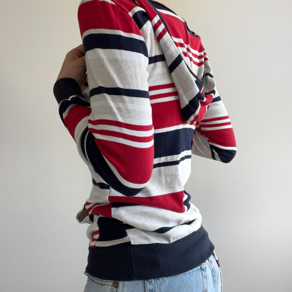 STRIPED HOODIE