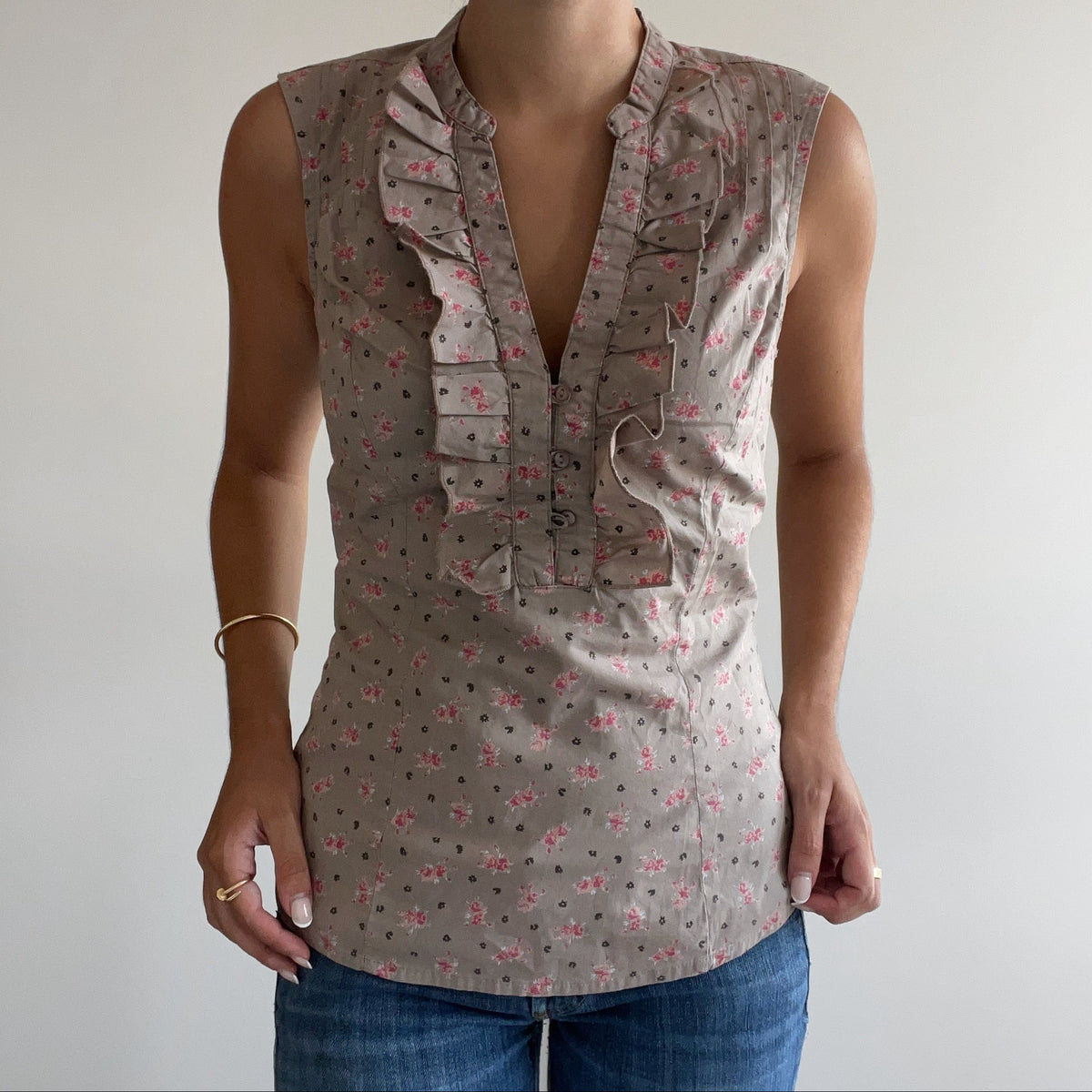 FLORAL RUFFLE BLOUSE