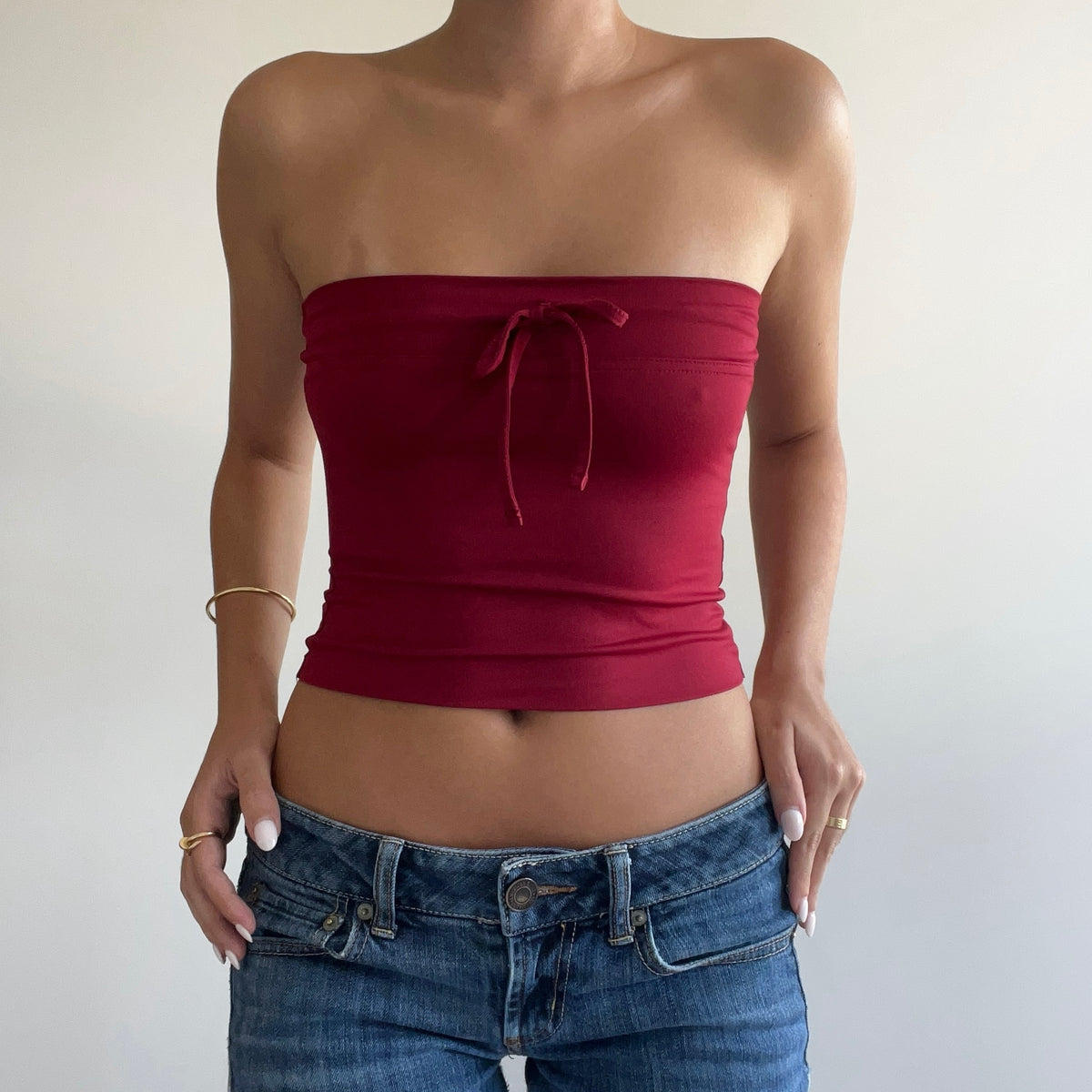 STRAPLESS RED TOP