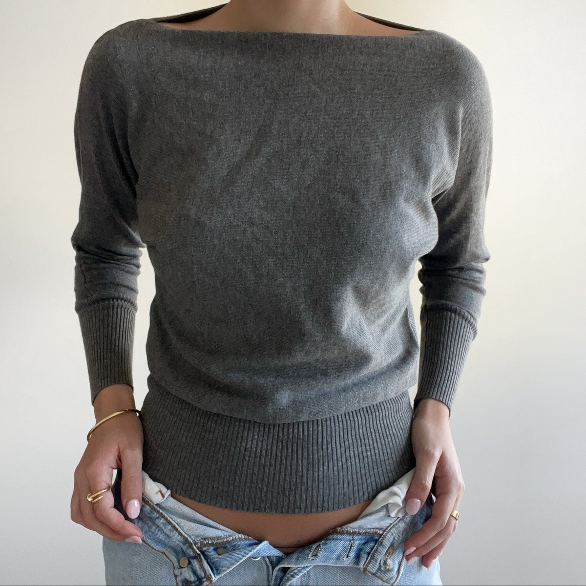 SLOUCHY GREY JUMPER