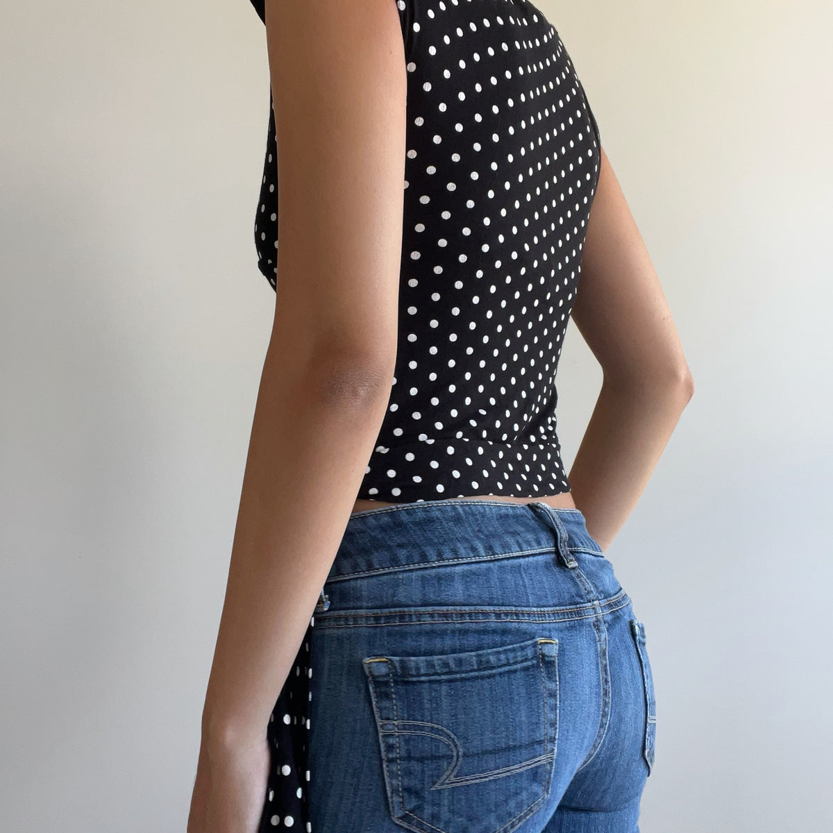 POLKA DOT WRAP TOP