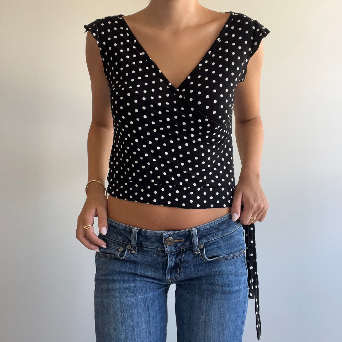 POLKA DOT WRAP TOP