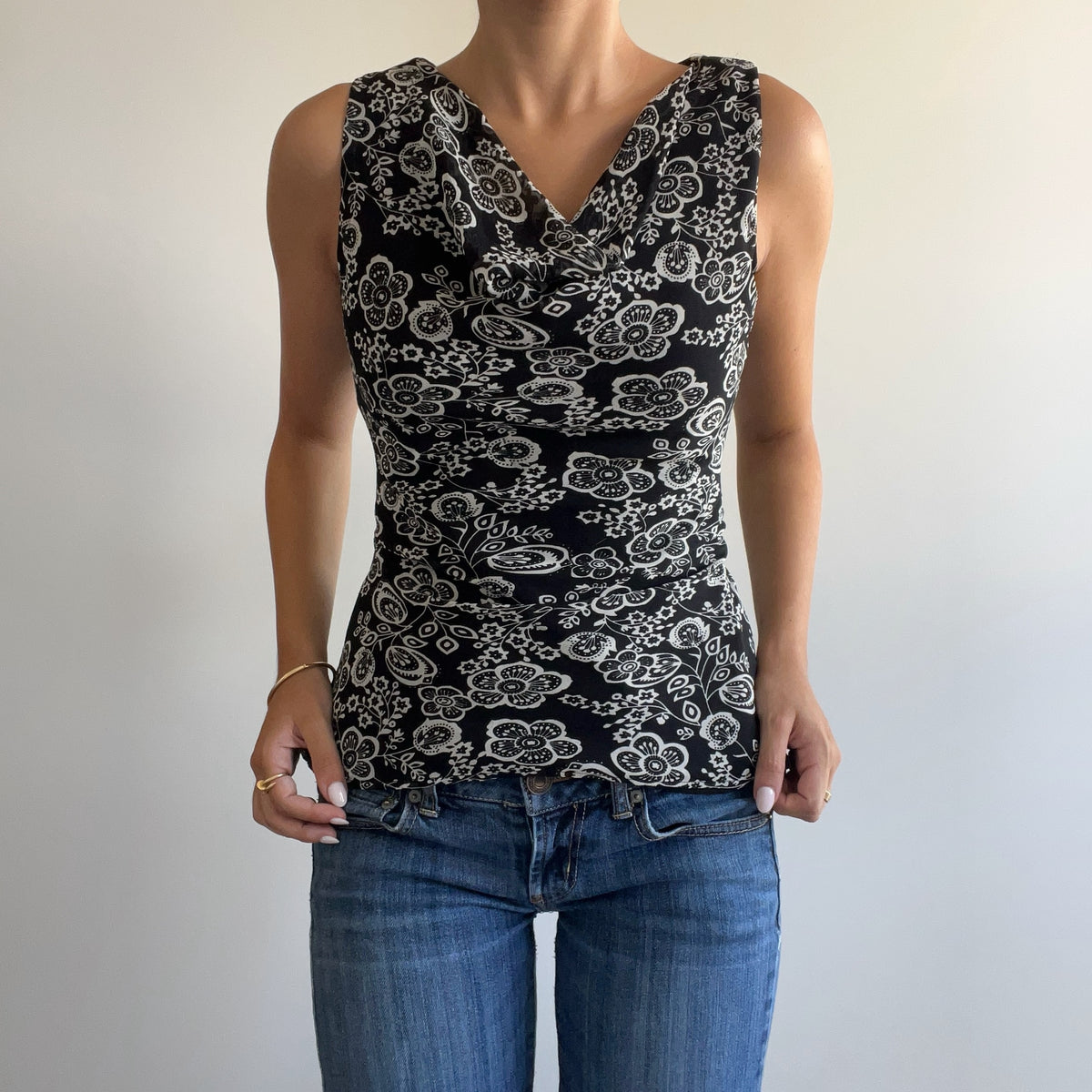 FLORAL BLOUSE
