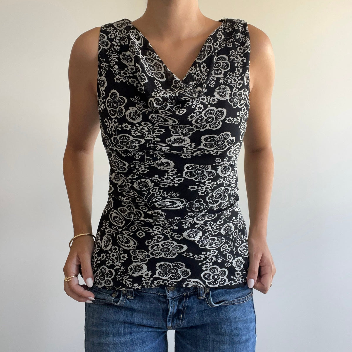 FLORAL BLOUSE